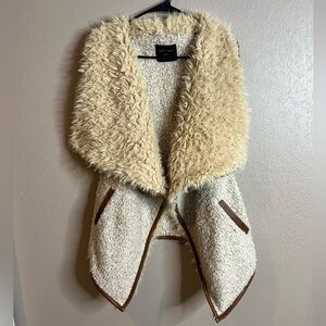 Love Tree Faux Fur & Sherpa Vest
